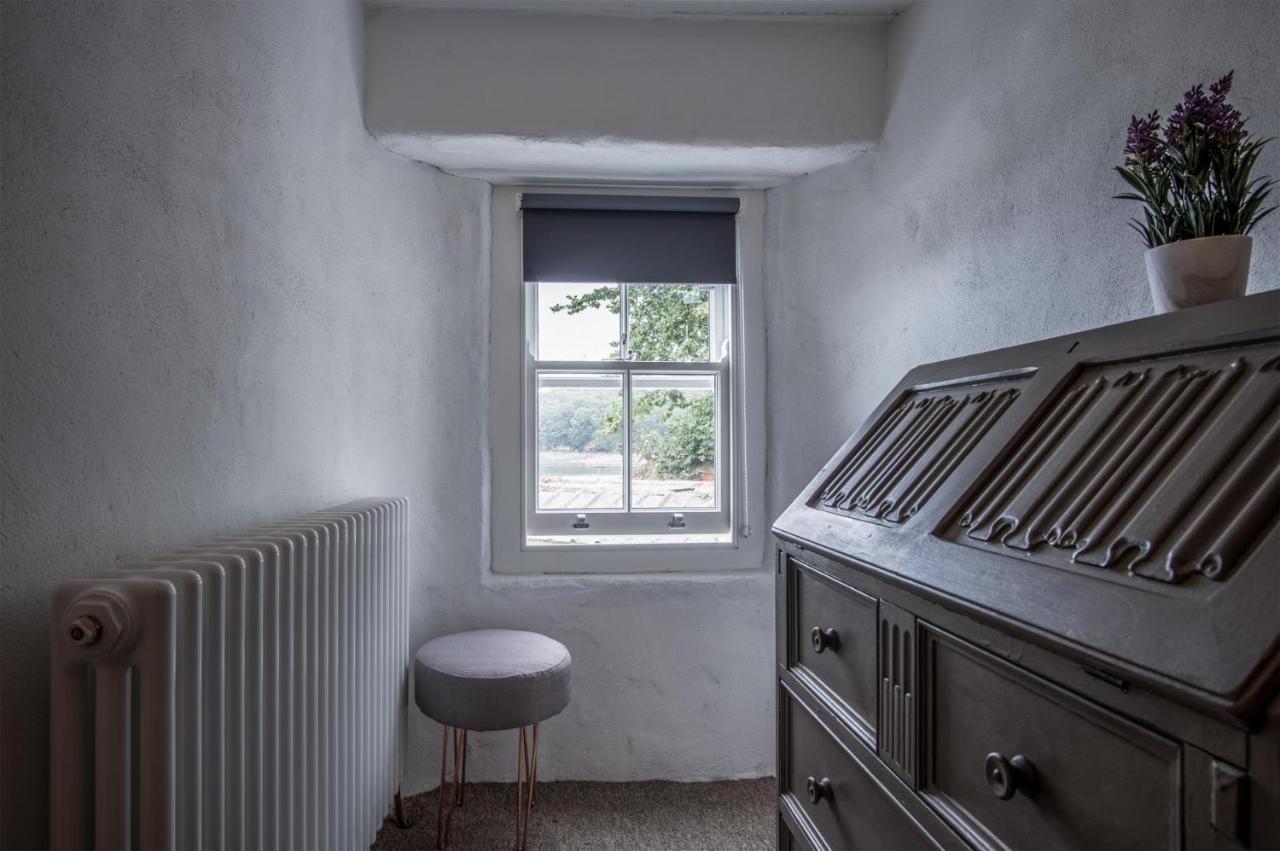 Brook Cottage - 2 Bedroom Cottage - Dale ภายนอก รูปภาพ
