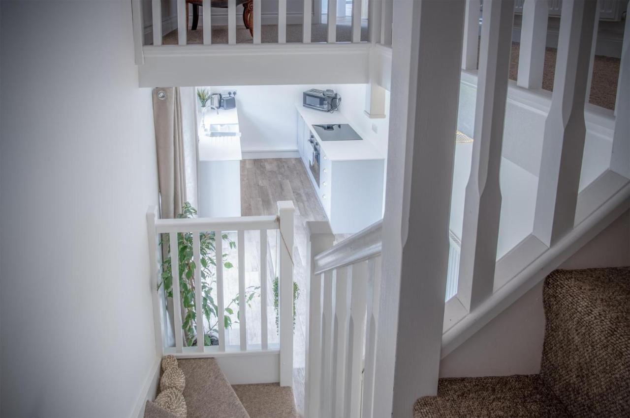 Brook Cottage - 2 Bedroom Cottage - Dale ภายนอก รูปภาพ
